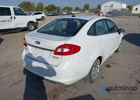 2012 Ford Fiesta S из США, поврежденный, VIN 3FADP4AJ1CM102197